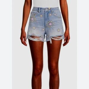 NO boundaries flower print Juniors High Rise Denim MIDI Shorts Size 3